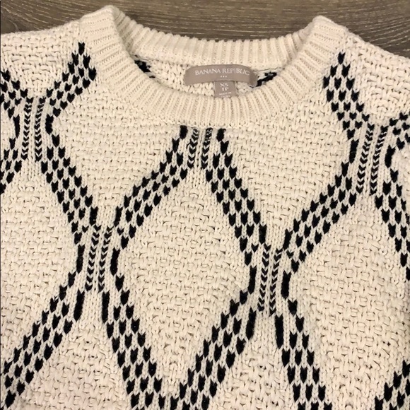 BANANA REPUBLIC women’s cable knit cropped sweater - Picture 2 of 4